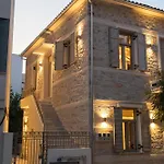 Nest In The To Mgmt בית נופש